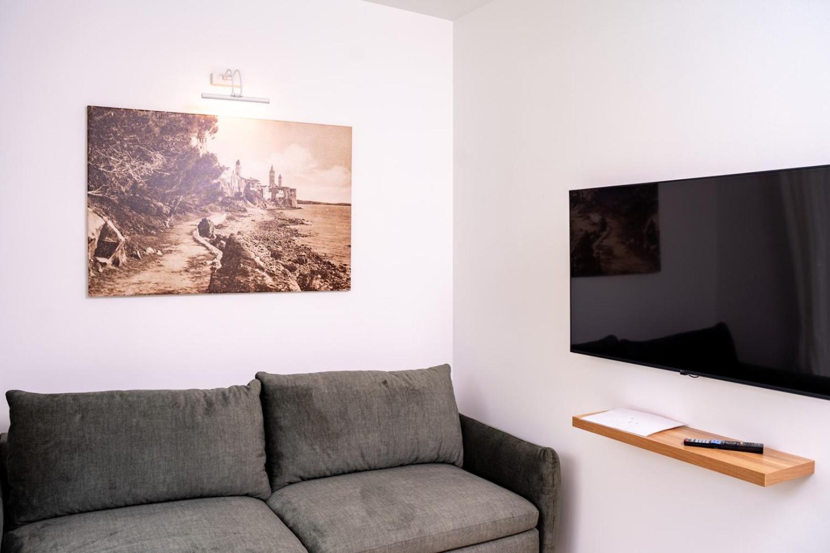 Arti Holiday Homes Banjol Exteriér fotografie