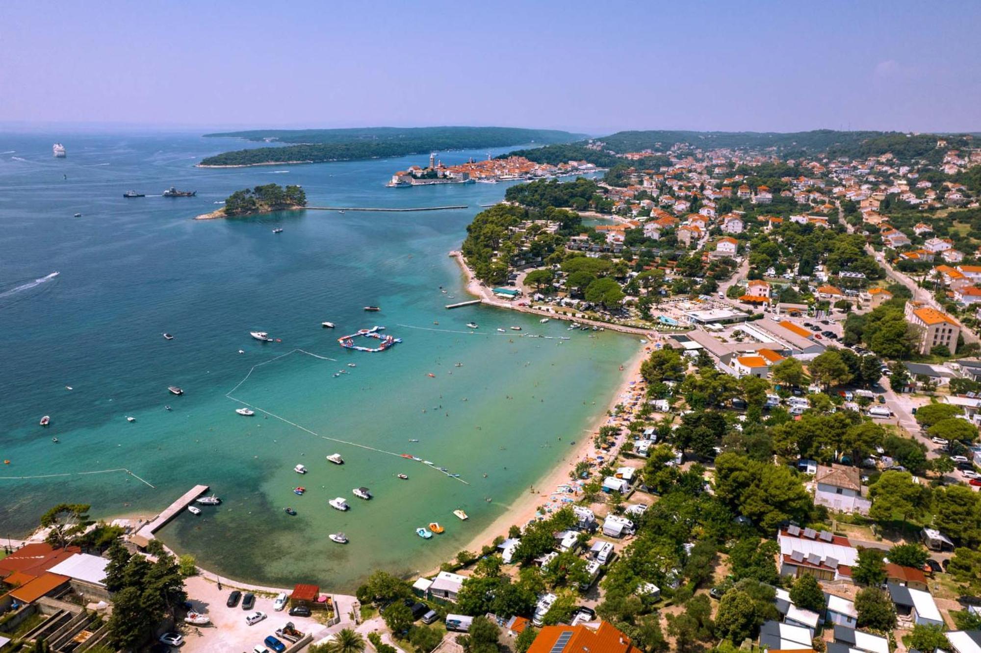 Arti Holiday Homes Banjol Exteriér fotografie